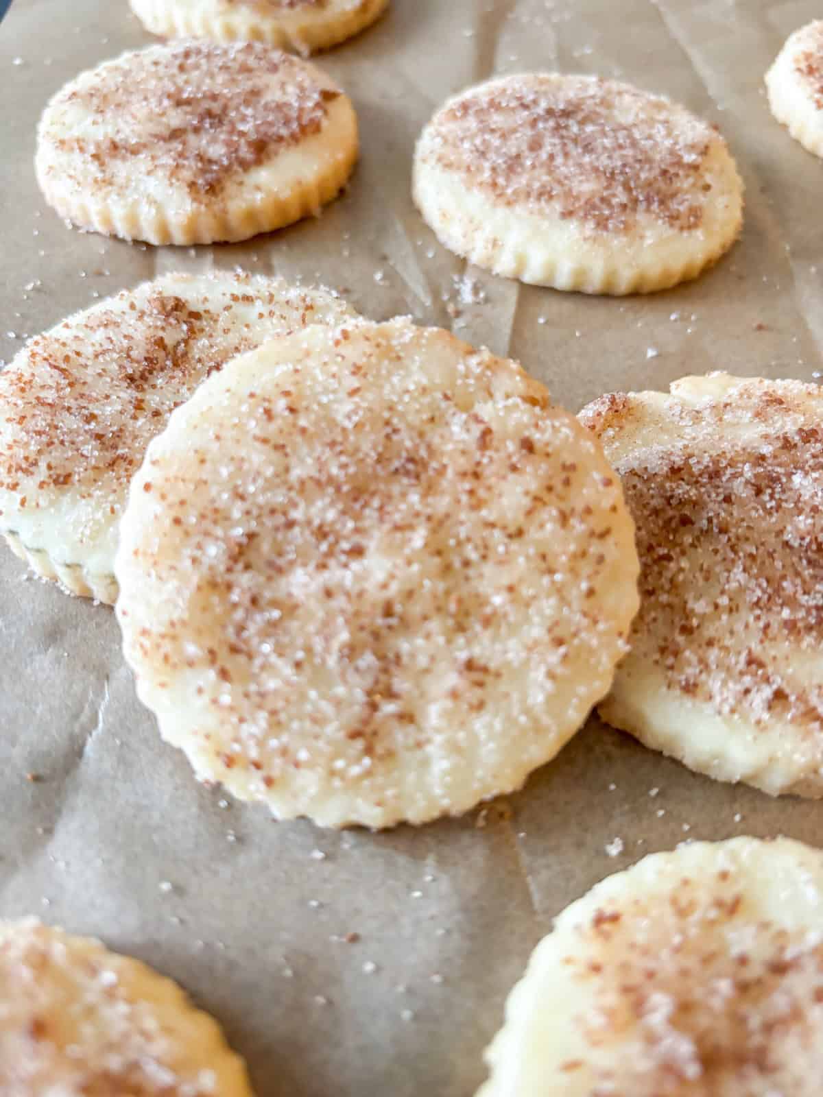 cinnamon shortbread cookie pile
